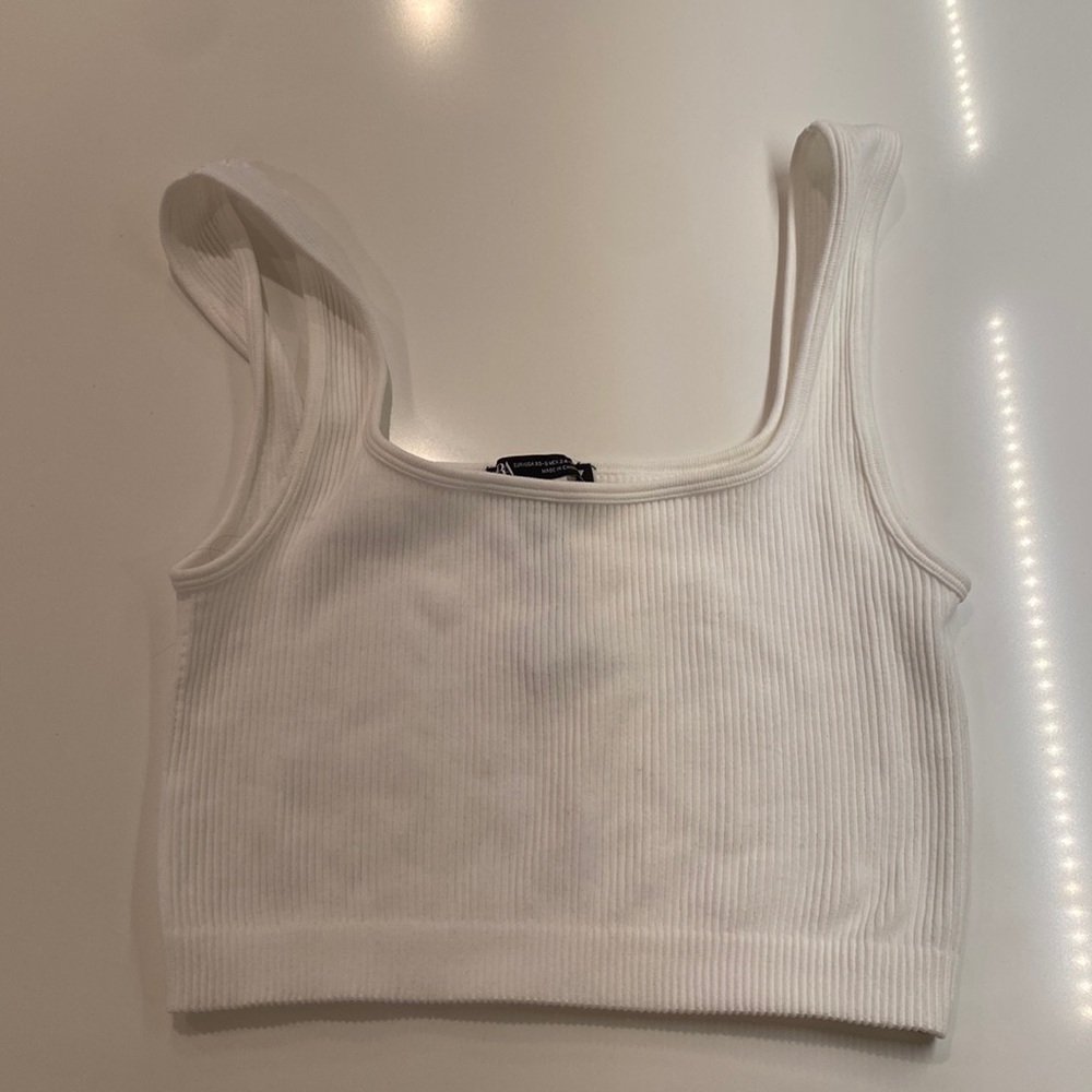 White ribbed Zara crop top